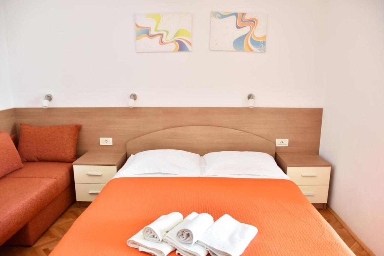 Apartments Stone Tucepi Luaran gambar